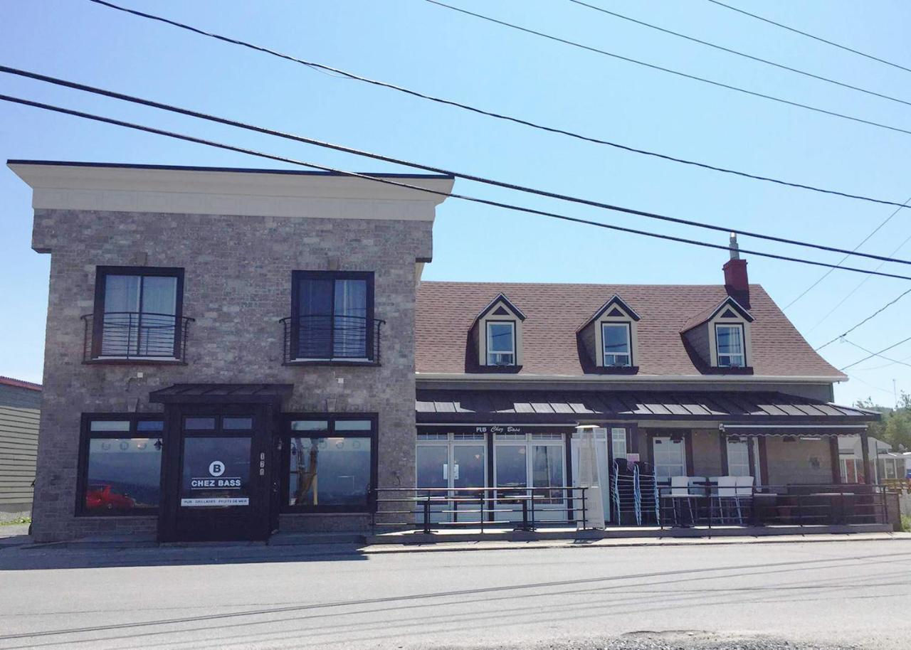 Le Littoral Bistro Gourmand Et Auberge Hotell Sainte Anne-des-Chênes Eksteriør bilde